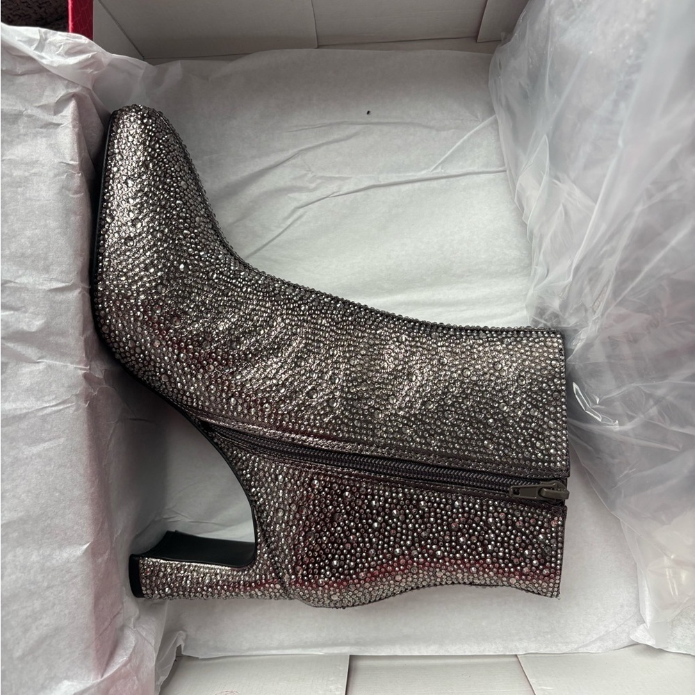 Brand New Kelly & Katie Sparkle Booties - Size 8.5, Original Box - Picture 7 of 13